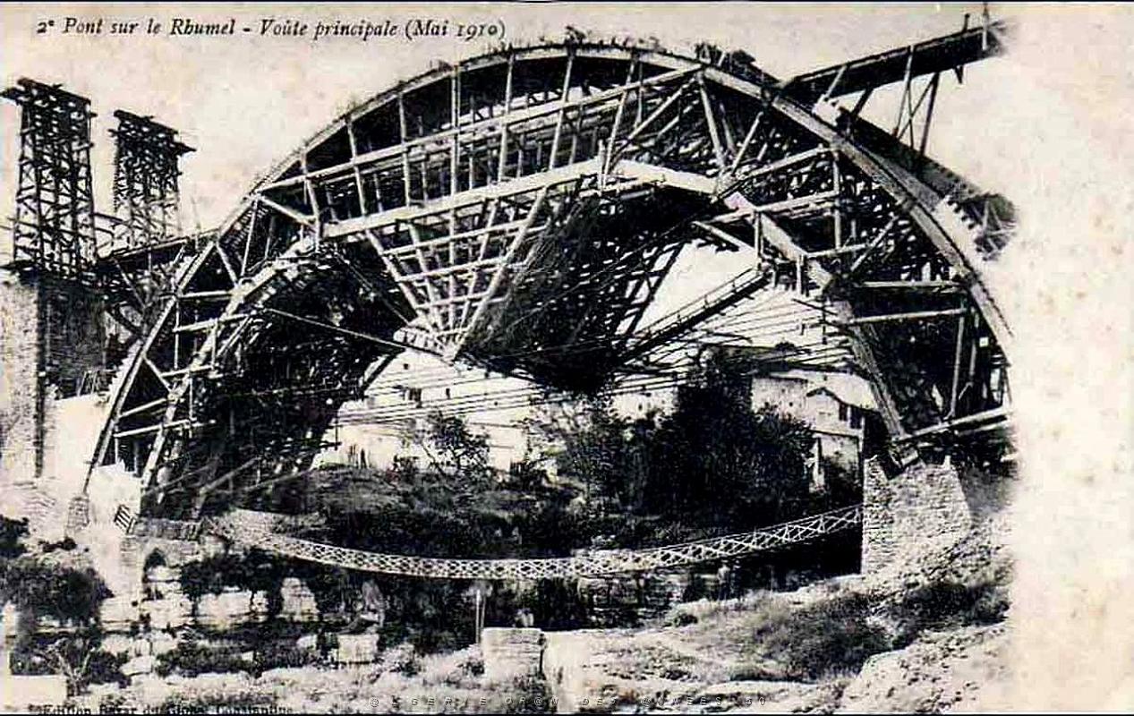 Constantine 04- Pont Sidi-Rached.jpg